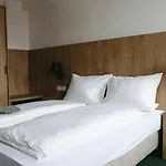 Gruenbauer - Der Landgasthof Hotel Reuth bei Erbendorf